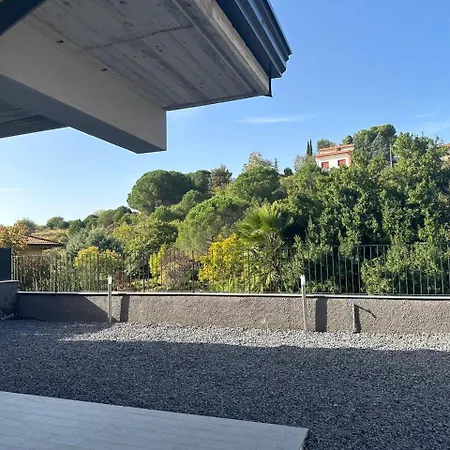 Aparthotel Ici - Intera 3*